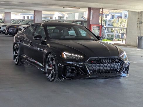 Used 2021 Audi RS 5 w/ Dynamic Package image 3