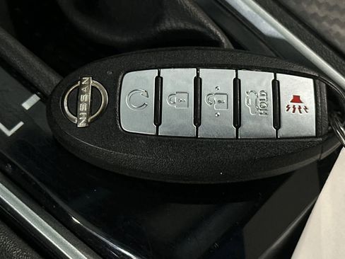 Used 2024 Nissan Altima 2.5 S FWD image 26