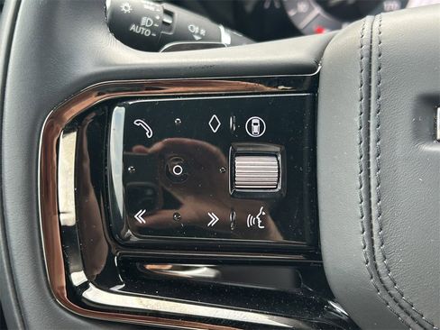 Used 2025 Land Rover Range Rover Velar S image 38