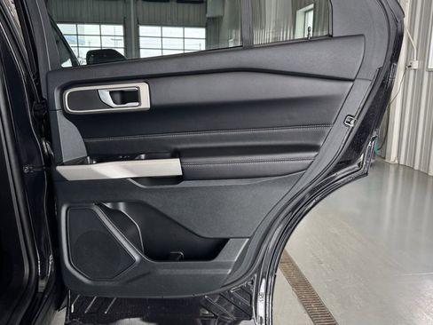 Used 2023 Ford Explorer XLT w/ Equipment Group 202A image 16