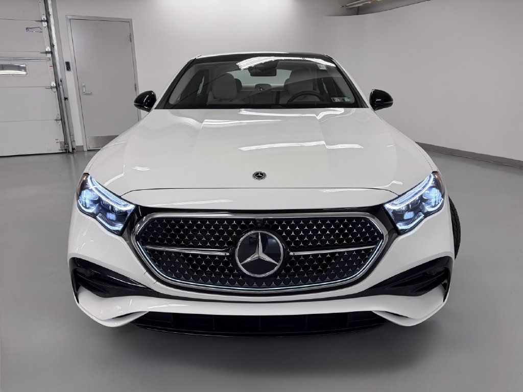Certified 2026 Mercedes-Benz E 350 4MATIC Sedan image 4