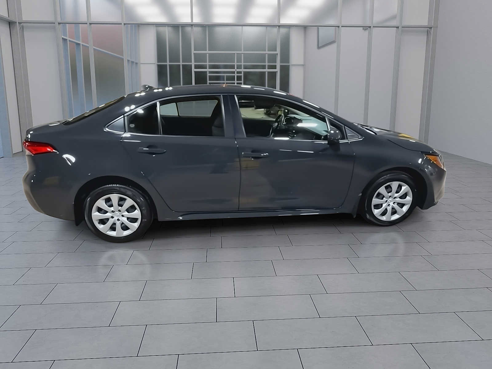 Used 2023 Toyota Corolla LE w/ Carpet Mat Package (TMS) FWD image 9