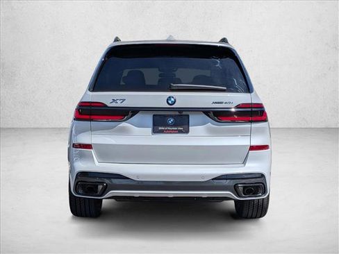 New 2026 BMW X7 xDrive40i w/ M Sport Package image 7