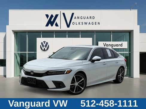 Used 2024 Honda Civic Touring image 1