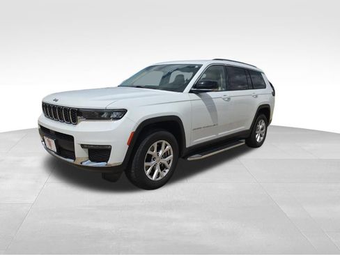 Used 2021 Jeep Grand Cherokee L Limited AWD/4WD image 2