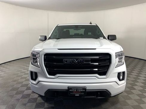 Used 2022 GMC Sierra 1500 Elevation w/ LPO, Elevation Black Package RWD image 4