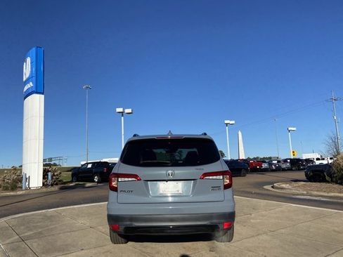 Used 2022 Honda Pilot Special Edition image 9