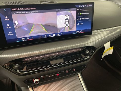 Used 2025 BMW 330i 330i w/ Convenience Package image 29