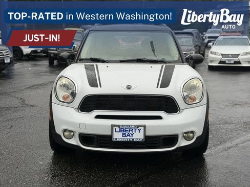 Used 2011 MINI Cooper Countryman S image 2