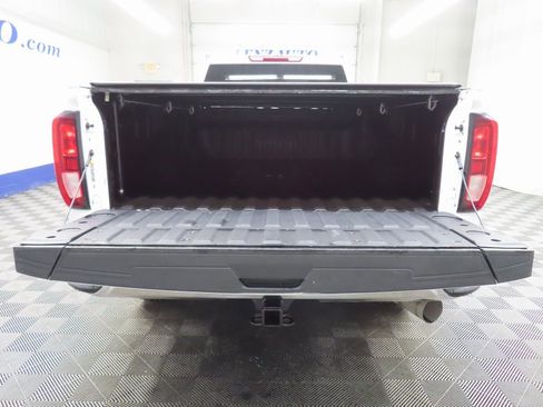 Used 2022 GMC Sierra 2500 SLE w/ SLE Value Package; image 34