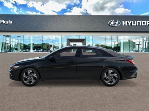 New 2026 Hyundai Elantra SEL Sport Premium w/ Cargo Package FWD image 3