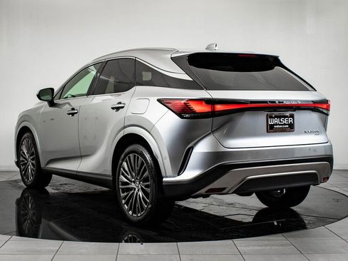 Certified 2024 Lexus RX 350 w/ Convenience Package image 6