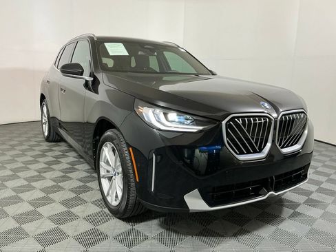 Certified 2025 BMW X3 xDrive30i w/ Convenience Package AWD/4WD image 4
