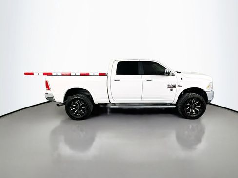 Used 2017 RAM 2500 Laramie w/ Convenience Group AWD/4WD image 8