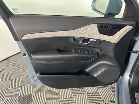 Used 2023 Volvo XC90 T8 Ultimate image 16