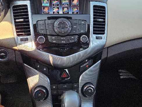 Used 2013 Chevrolet Cruze LTZ w/ Enhanced Safety Package image 10