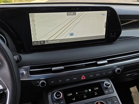 New 2025 Hyundai Palisade Calligraphy image 9