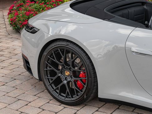 Used 2024 Porsche 911 Carrera GTS RWD image 15