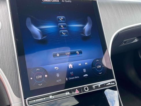 New 2026 Mercedes-Benz C 300 4MATIC Sedan image 28