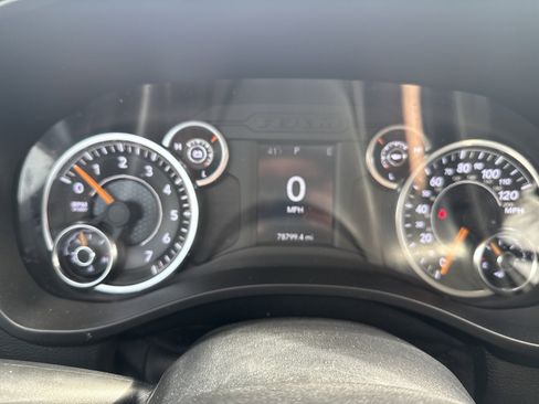 Used 2020 RAM 1500 Tradesman image 9