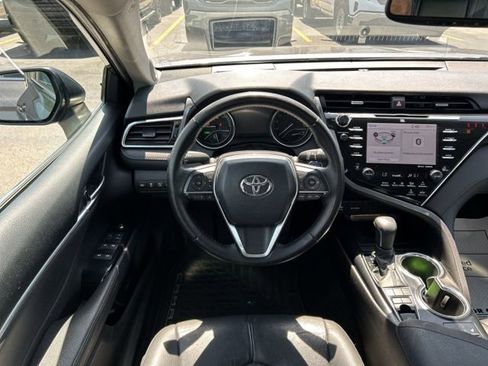 Used 2018 Toyota Camry XLE w/ Audio Package FWD image 25