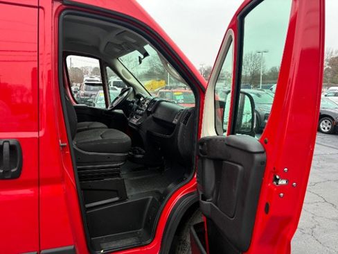 Used 2021 RAM ProMaster 2500 image 28
