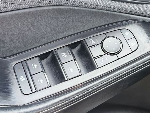 Certified 2023 Nissan Rogue SV image 21