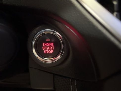 Used 2019 Subaru Forester Limited w/ Popular Package #3 image 40