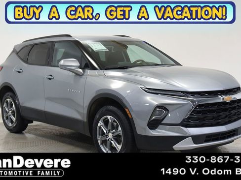 Used 2024 Chevrolet Blazer LT w/ Convenience Package FWD image 1