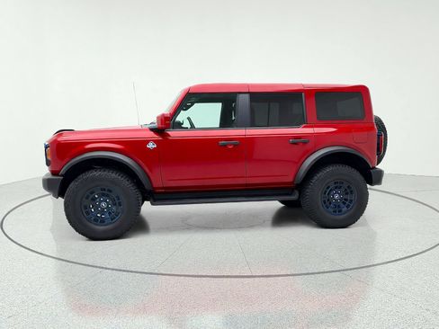 New 2026 Ford Bronco Outer Banks w/ Sasquatch Package AWD/4WD image 4