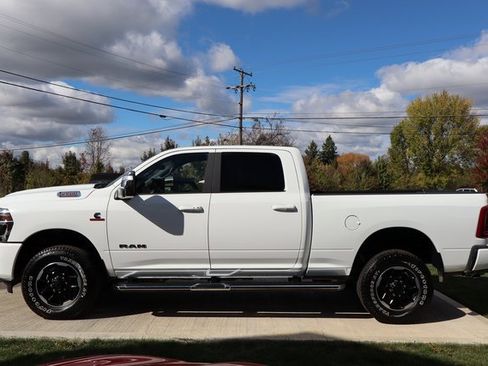 Used 2025 RAM 2500 Laramie image 34
