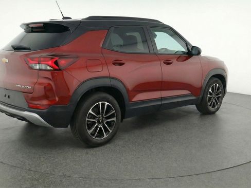 Used 2025 Chevrolet TrailBlazer LT image 9