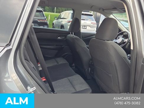 Used 2024 Nissan Rogue SV AWD/4WD image 15