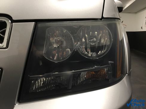 Used 2012 Chevrolet Avalanche LT w/ Suspension Package, Off-Road image 18