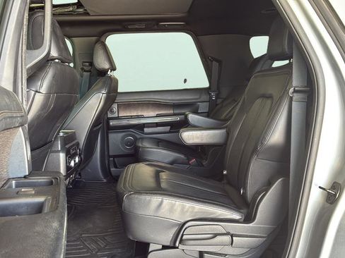 Used 2021 Ford Expedition Max Limited RWD image 25