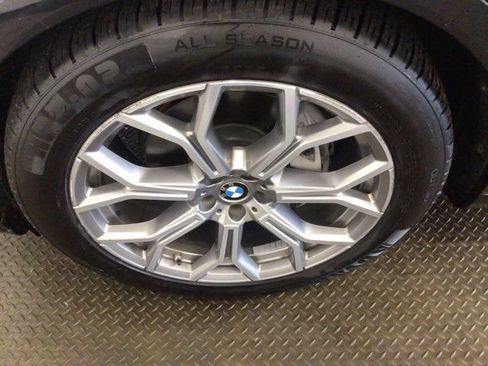 Used 2020 BMW X7 xDrive40i w/ Luxury Seating Package AWD/4WD image 28