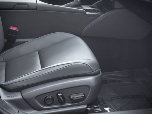 Certified 2025 Lexus ES 350 w/ Premium Package FWD image 25