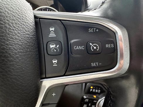 Used 2021 RAM 1500 Laramie w/ Advanced Safety Group AWD/4WD image 18