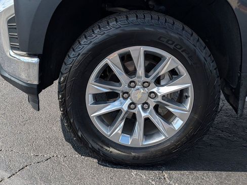 Used 2020 Chevrolet Silverado 1500 LTZ w/ LTZ Plus Package AWD/4WD image 10