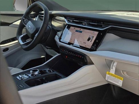 New 2026 Jeep Cherokee Limited AWD/4WD image 5