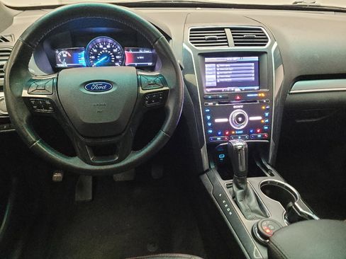 Used 2016 Ford Explorer Sport w/ Equipment Group 401A AWD/4WD image 22