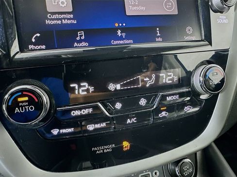 Used 2020 Nissan Murano S w/ Technology Package image 16