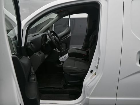 Used 2020 Nissan NV200 SV FWD image 11