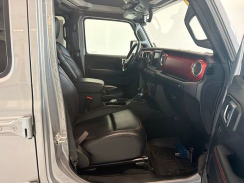 Used 2021 Jeep Wrangler Unlimited Rubicon AWD/4WD image 33