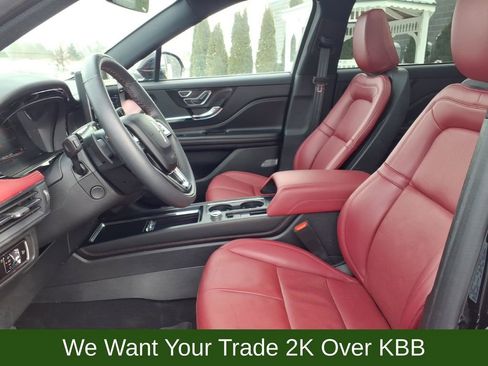 Used 2023 Lincoln Corsair Reserve w/ Equipment Group 202A image 10