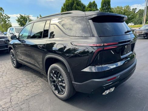 New 2026 Chevrolet Traverse LT w/ Midnight/Sport Edition FWD image 5