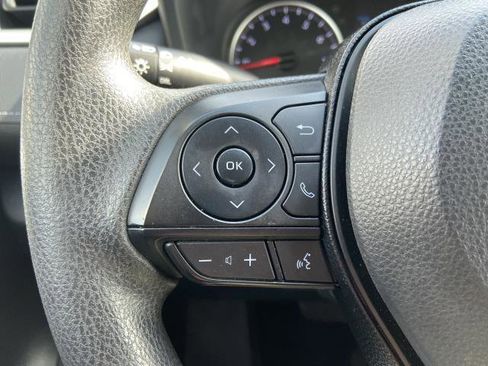 Certified 2019 Toyota RAV4 LE w/ All Weather Liner Package AWD/4WD image 19