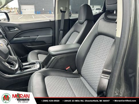 Used 2018 Chevrolet Colorado Z71 AWD/4WD image 17