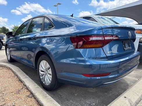 Used 2019 Volkswagen Jetta S w/ Driver Assistance Package FWD image 6