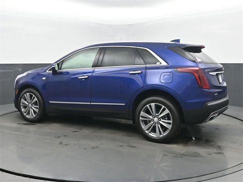 New 2026 Cadillac XT5 Premium Luxury w/ Driver Assist Package image 3